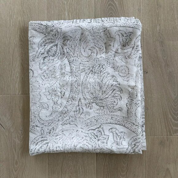 Restoration Hardware Bath Restoration Hardware White Grey Belgian